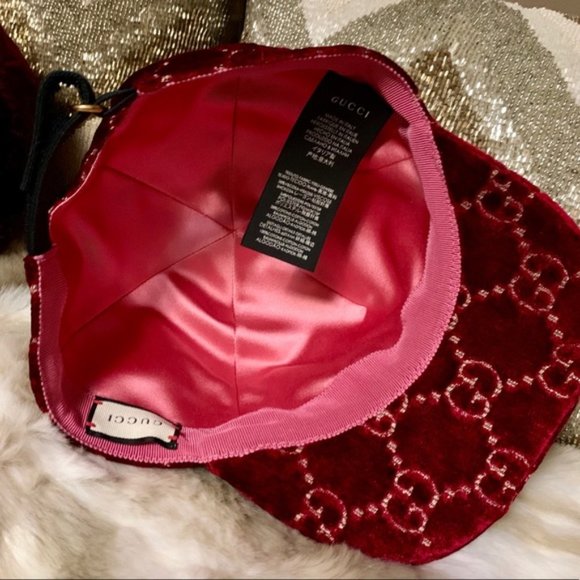 More photos of Gucci Hat - Picture 3 of 3